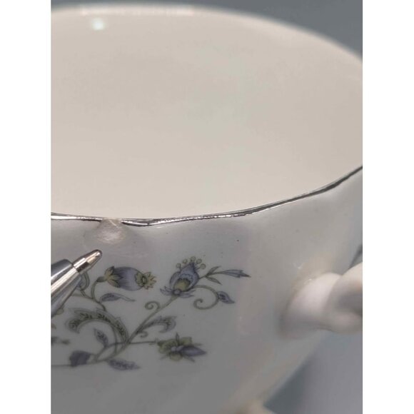 Johnson Brothers Ironstone - Delores Pattern - Picture 7 of 9